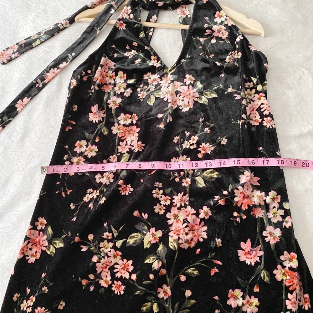 Lush Floral Print Velvet Choker Dress - Picture 6 of 11